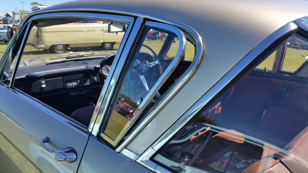 The unusual side windows in the 1964 Fiat 2300