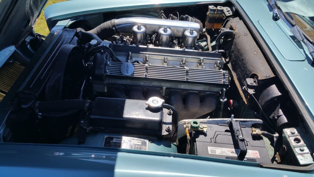 1967 Jaguar 420 engine